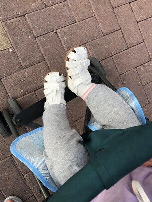 儿童凉鞋