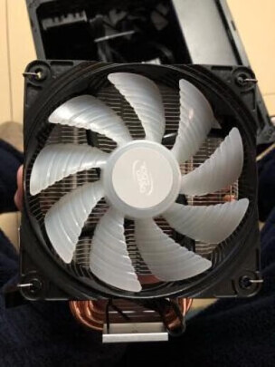 %title插图%num 九州风神(DEEPCOOL)额定600W DA600-M电源 台式机电脑 全模组电源(80PLUS铜牌/全日系电容/五年质保)