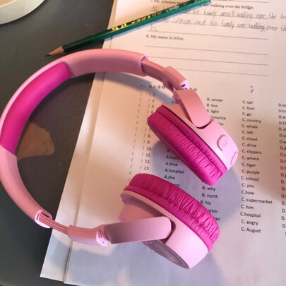 JBL JR300BT头戴式耳机怎么样?体验口碑反馈差极了是吗?