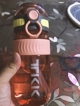 吸管水杯