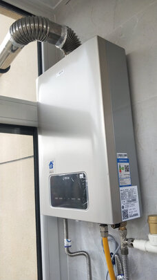海尔新品增压零冷水热水器|[用户爆料]海尔零冷水燃气热水器到底好不好？上手一周诉说内幕感受