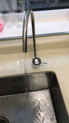 净水器|【电商快报】史密斯净水器和沁园净水器哪个好？差距大不大？