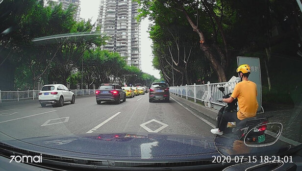 行车记录仪