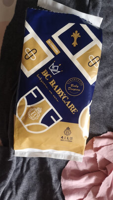 三,好奇铂金装婴儿纸尿裤网友对比评测