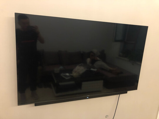 华为HD65THAA电视|外观展示华为智慧屏 V 65 2021款真有这么差吗？刚上手就后悔？