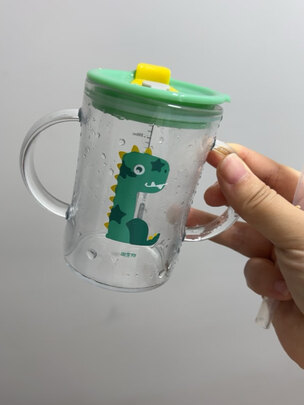 吸管水杯