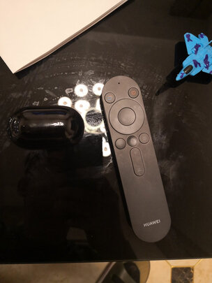 华为HD65THAA电视|外观展示华为智慧屏 V 65 2021款真有这么差吗？刚上手就后悔？