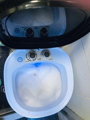 洗鞋机