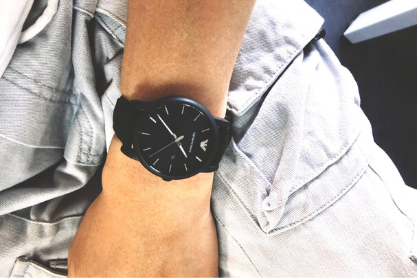 安普里奥·阿玛尼AR1973手表|参考剖析安普里奥·阿玛尼AR1973手表怎么样?深度测评剖析