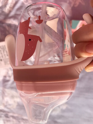 宝宝鸭嘴杯