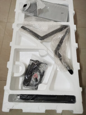 微星CDA2显示器怎么样一周发现亮点后悔了是吗?