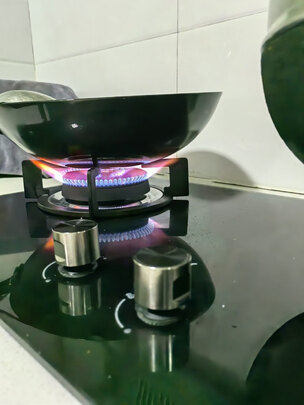 不粘锅