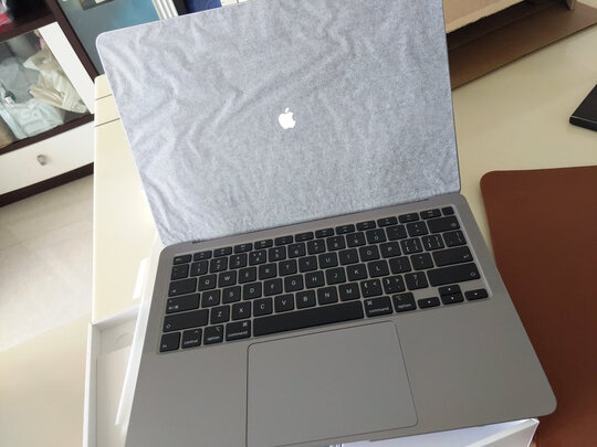 求助专家:AppleMacBook Air怎么样到底垃不垃圾?