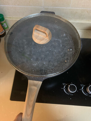 麦饭石不粘锅