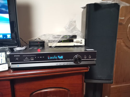 我们来看看《sansui旗舰店》店铺所说的这款《山水(sansui)ux60 功放