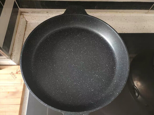 不粘锅