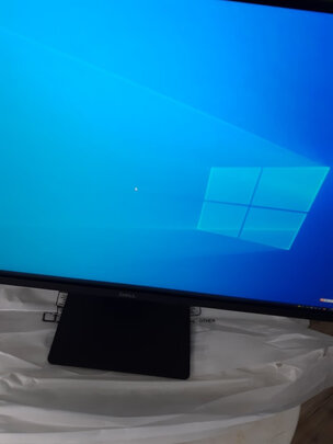 戴尔D2720DS是哪里生产的，值吗