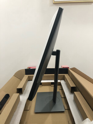 戴尔U2720Q显示器怎么样?用后两个月感受曝光!告诉大家真相
