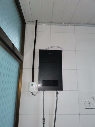 电热水器