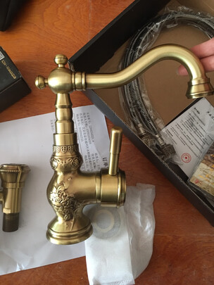 老铜匠水龙头漏水咋回事