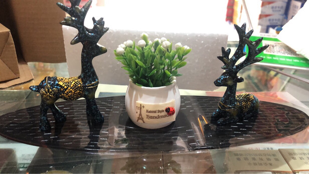 汽车摆件