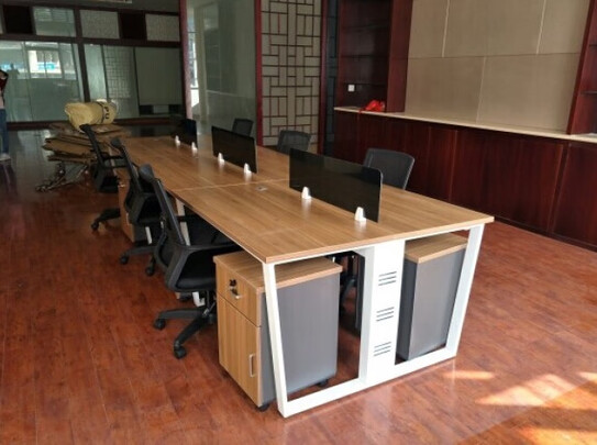 中伟办公桌|中伟办公桌好吗？图文评测曝光