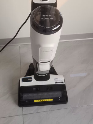添可(TINECO)智能蒸汽洗地机芙万 Steam 高温蒸汽电动拖把家用扫拖一体清洁吸尘器