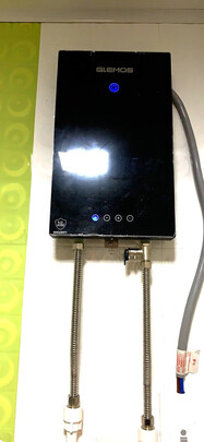 格林姆斯GL10热水器|评测细节：格林姆斯即热式电热水器怎么样？上手一周讲真实感受