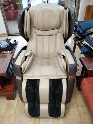 %title插图%num 傲胜(OSIM)按摩椅家用全身多功能高端智能按摩 OS-880大天王3代 温柔蓝粉