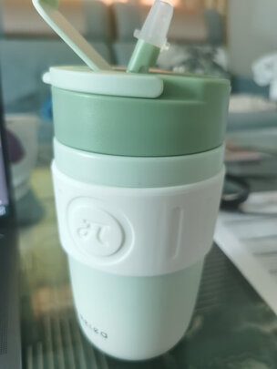 保温杯