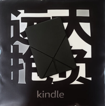 Kindle 抱枕到底靠谱吗？续航够不够长？特色十足吗 