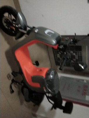 绿源电动车48V24A锂电池新国标电动自行车 液冷电机 K5 灰