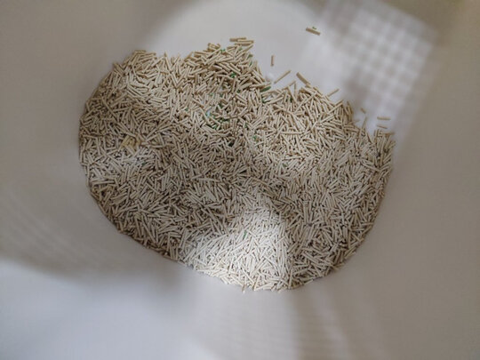 膨润土猫砂