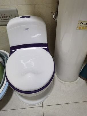 儿童马桶