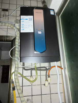 燃气热水器