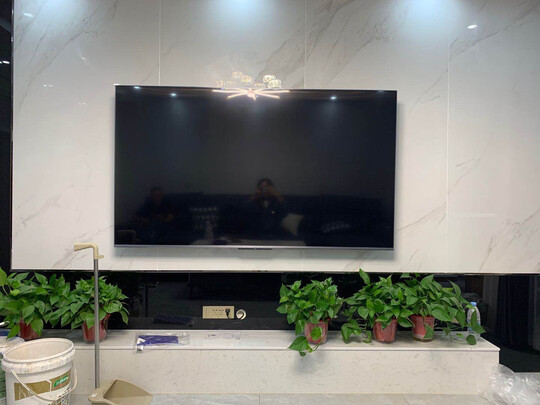 FFALCON75R635C电视|TCL雷鸟75R635C和75S535C哪款好？评测区别在哪？