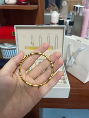 黄金手镯