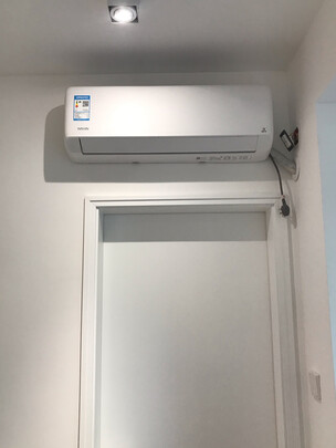 吐槽对比华凌空调和奥克斯空调哪个质量好？对比哪款性价比更高？