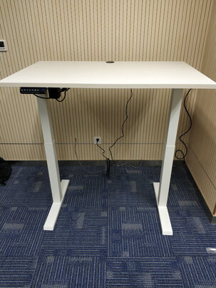 Brateck电动升降桌怎么样用后一周说内幕