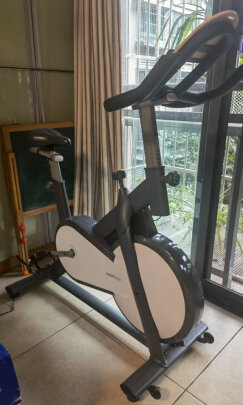 %title插图%num mobifitness智能家用动感单车室内健身房品质运动减肥健身器材 磁控静音高惯性飞轮 Turbo经典款