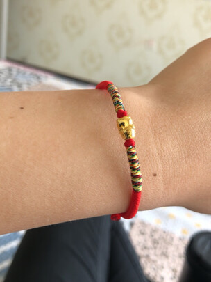 一:选购周生生(chow sang sang)黄金手链建议