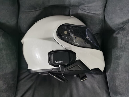 %title插图%num HUAWEI HiLink生态运动相机Drift Ghost 4K+畅连通话4K超清防抖一键直播 骑行套装