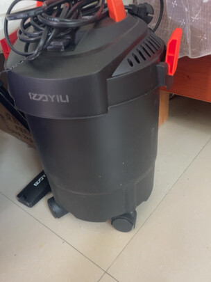 车载吸尘器