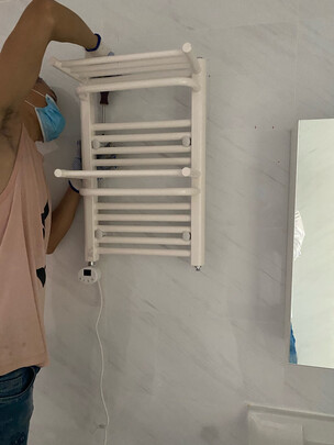 电热毛巾架