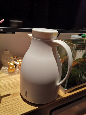 保温壶