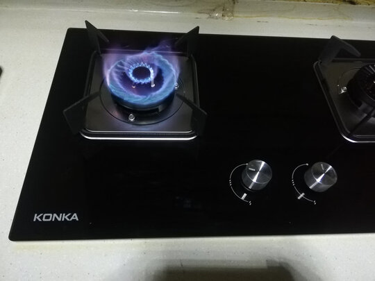 康佳JZT-B401F燃气灶|客观评价康佳JZT-B401F燃气灶怎么样？上手三周说真相