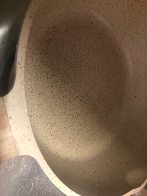 麦饭石不粘锅