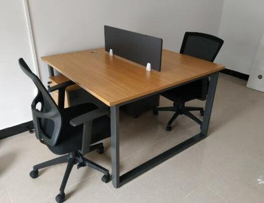 中伟办公桌|中伟办公桌好吗？图文评测曝光