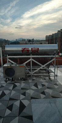 春泉|外观展示春泉太空能热水器怎么样？到底是好还是差？