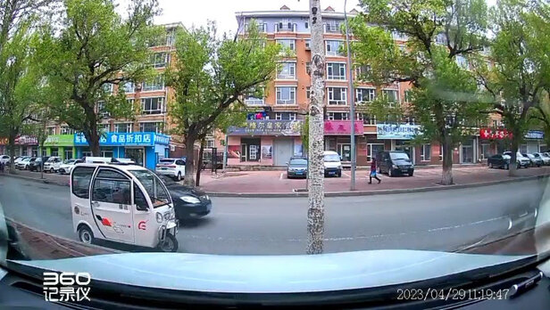行车记录仪